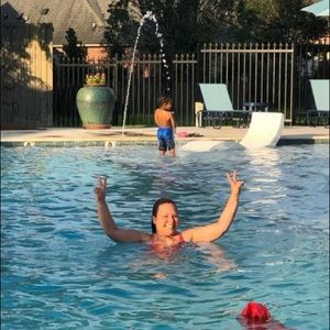 Meet your Posher, Juana